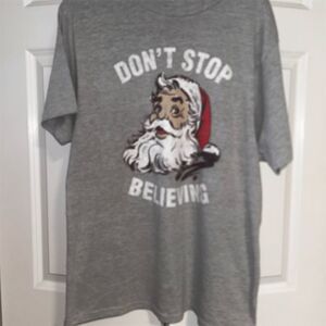 Holiday Time Men's Gray Santa Christmas T-Shirt Size L